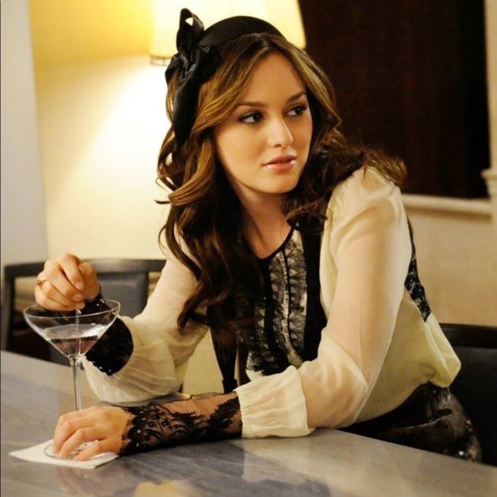 Nanette Lepore lace top aso Gossip Girl’s Blair